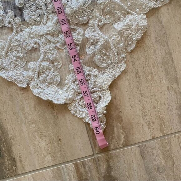 Vintage Triple Cathedral Wedding Dress - Picture 10 of 16